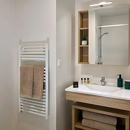 Quality Aparthotel Nancy Centre 3*